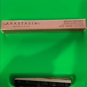 Anastasia brow wiz